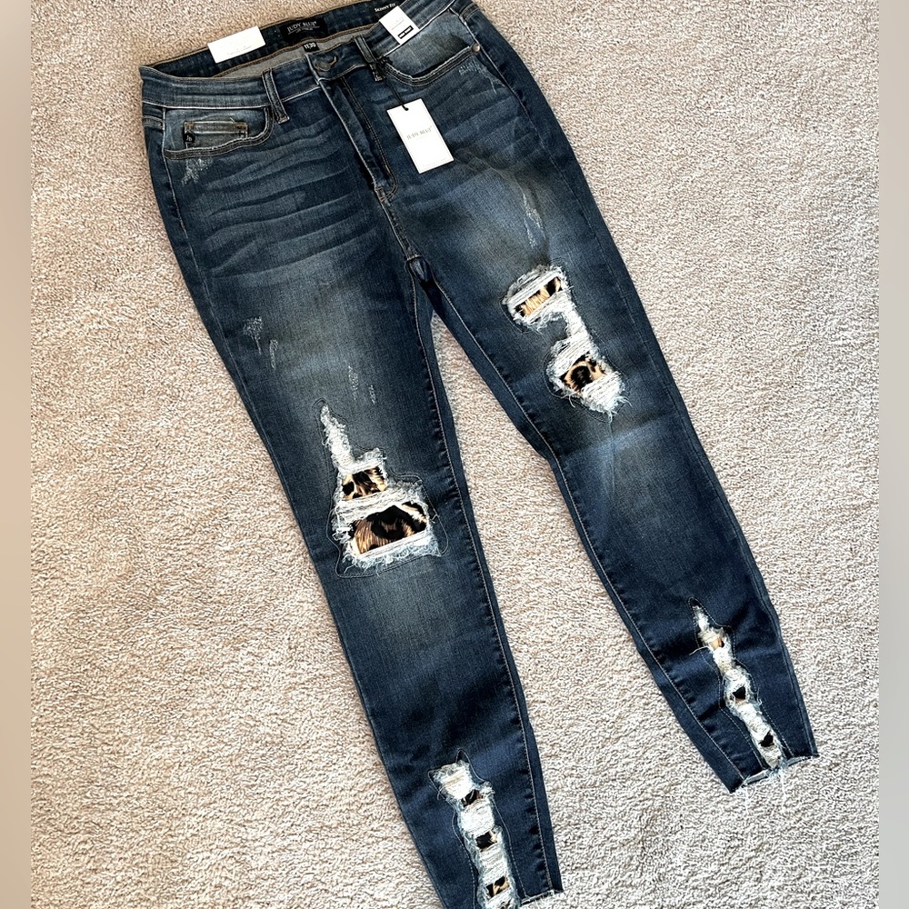 NWT Judy Blue - Leopard Patch - Skinny Fit Jeans